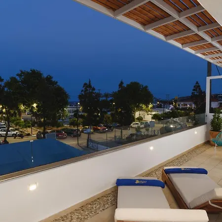 Mylos Luxury Escape * פליראקי