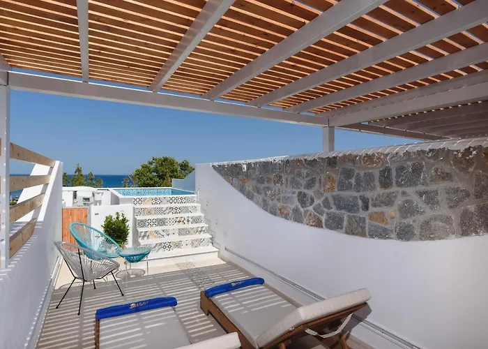 Mylos Luxury Escape * 팔리라키