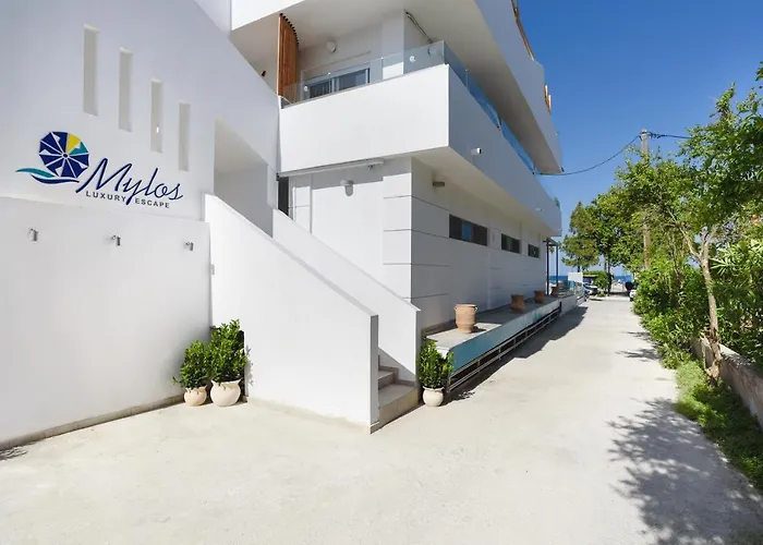 Mylos Luxury Escape Dom wakacyjny